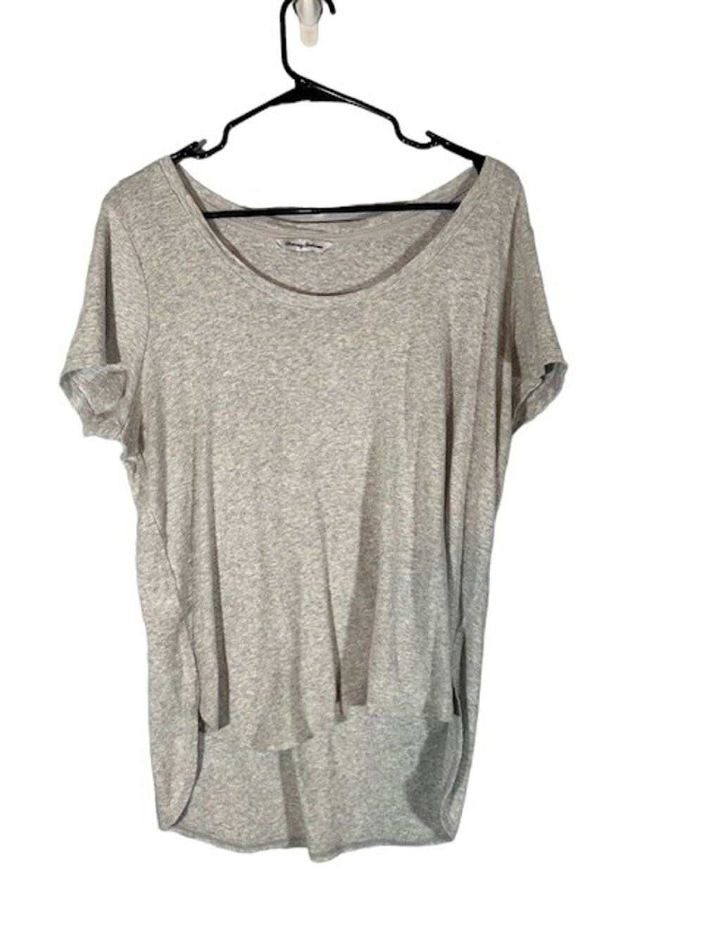 Tommy Bahama Gray Short Sleeve Crew Neck High Low Hem Shirt Women